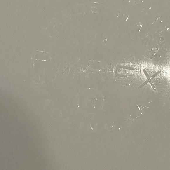 Vintage Pyrex Casserole Dish 472 Amish Butterprint White Blue Turquoise 1 1/2 Pt - Picture 6 of 6